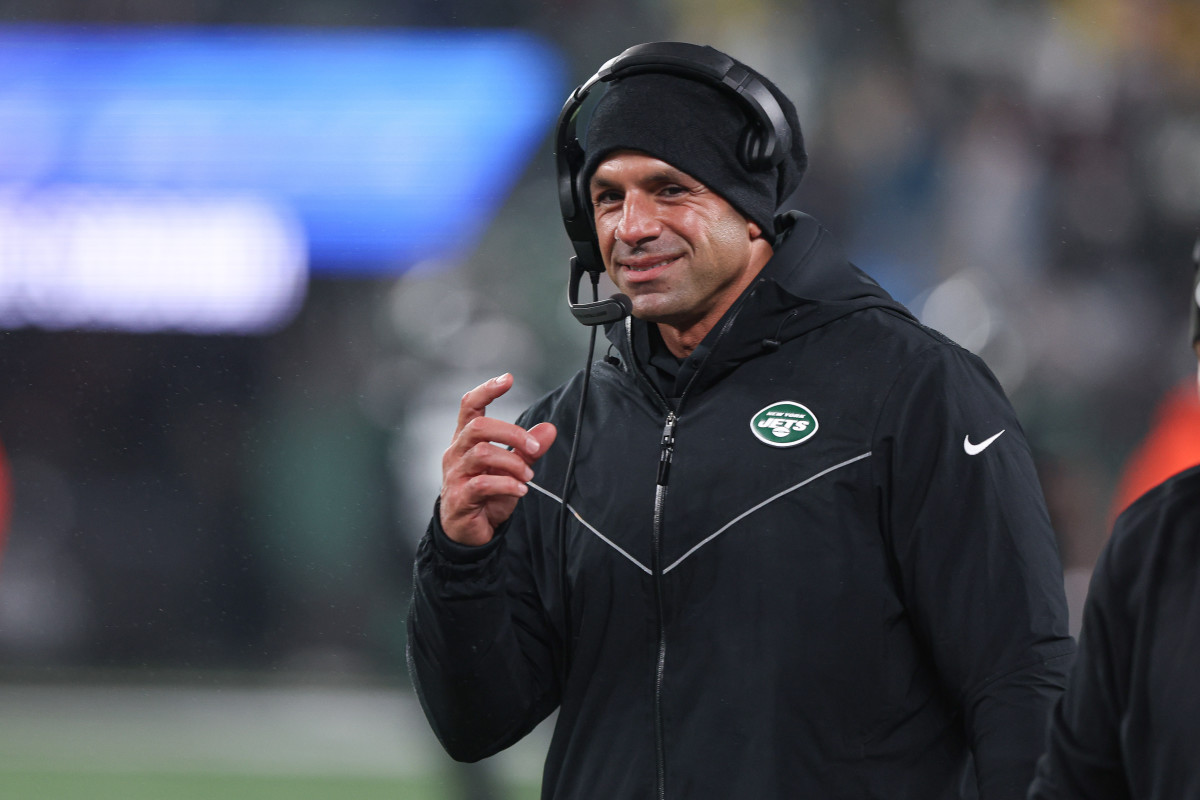 Jets Saleh